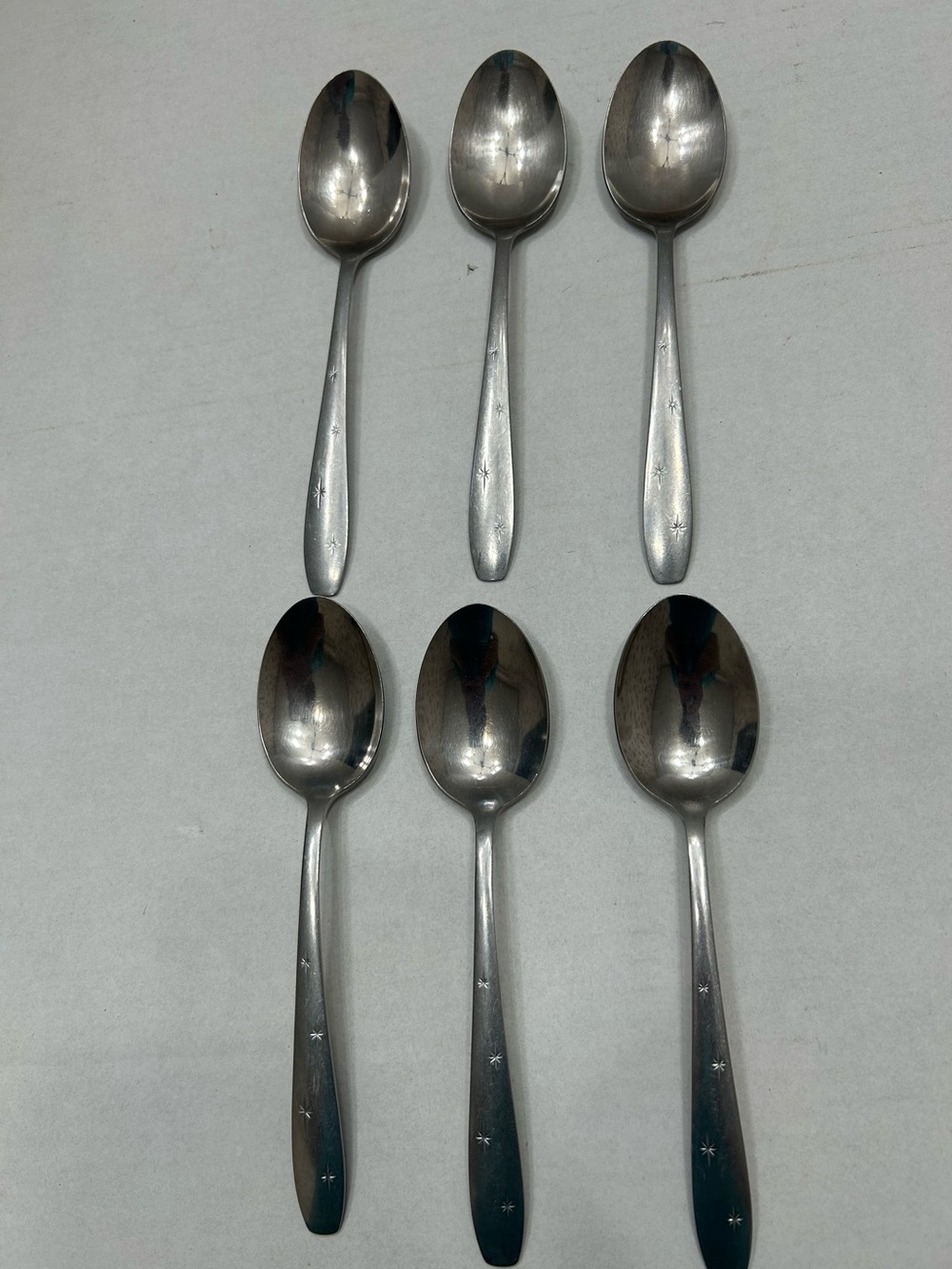 Vintage Wallace Stainless Serving Spoons Atomic/Starburst design. Lot of 6